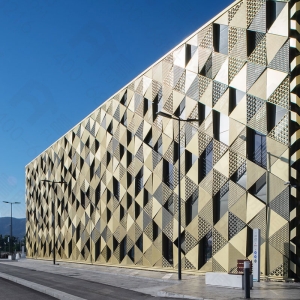 三角形外墻鋁單板